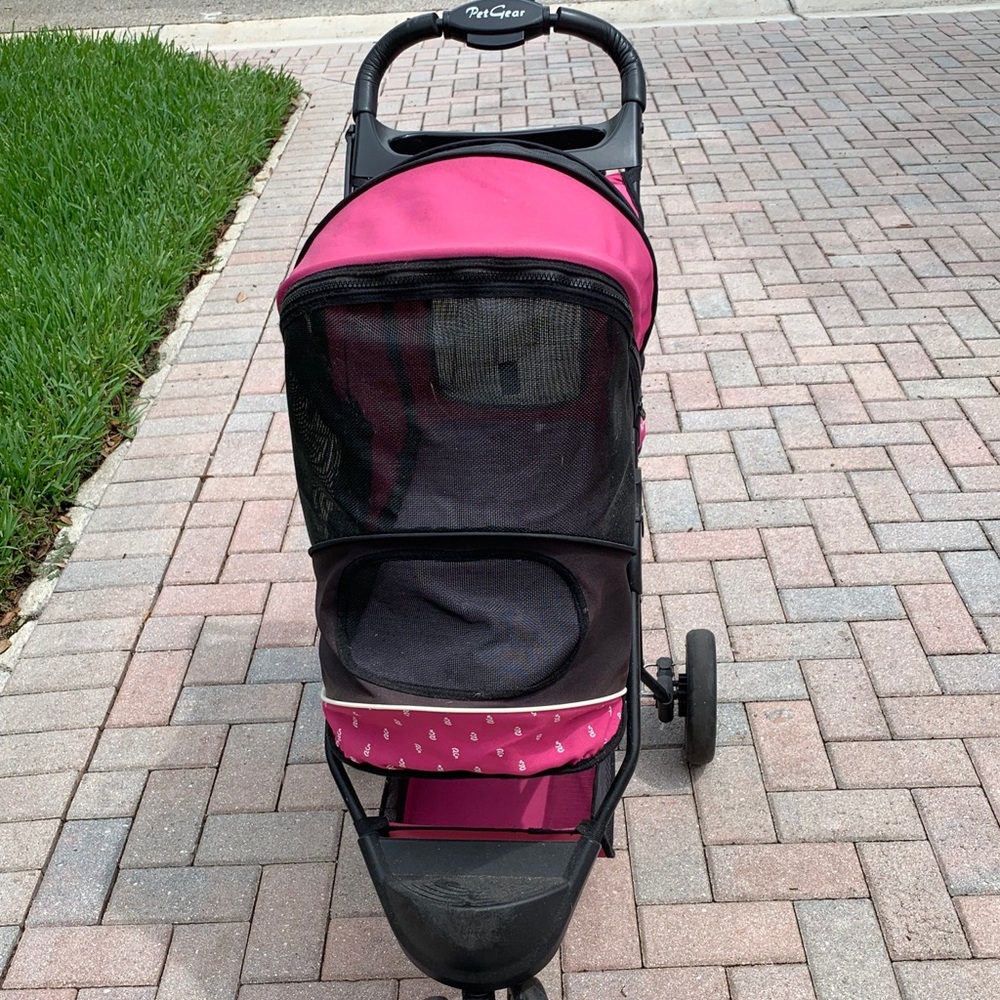Pet stroller